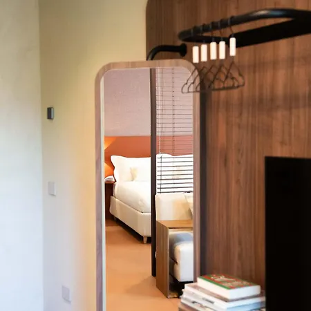 Ca Bela - Susa 3* Milano